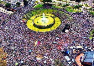 Youth rally in Plaza Venezuela, Caracas. Credit: FCU-UCV