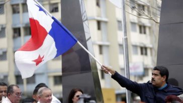 The former ambassador of Panama to the OAS, Guillermo 'Willy' Cochez said the meeting between Maduro and Pope Francis was not to agree on dialogue with the opposition, but to negotiate his ouster and Venezuela (The Telegraph)